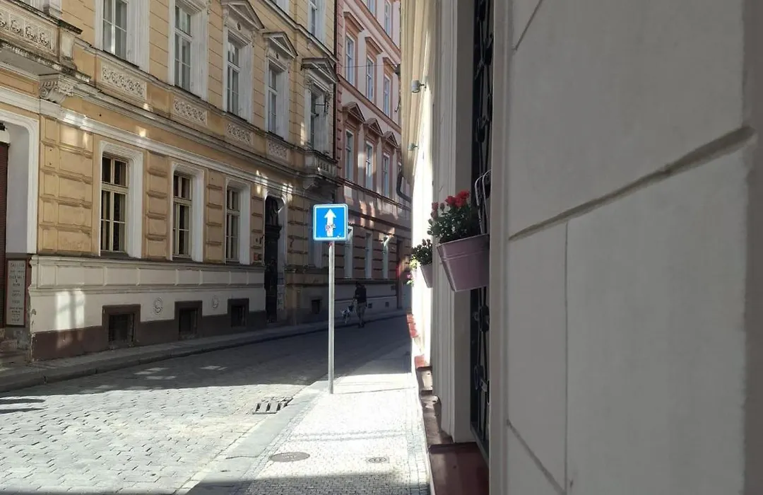 Safestay Prague Charles Bridge-1